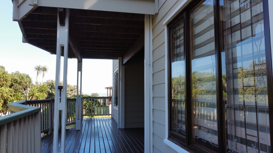 5 Bedroom Property for Sale in Hersham Western Cape